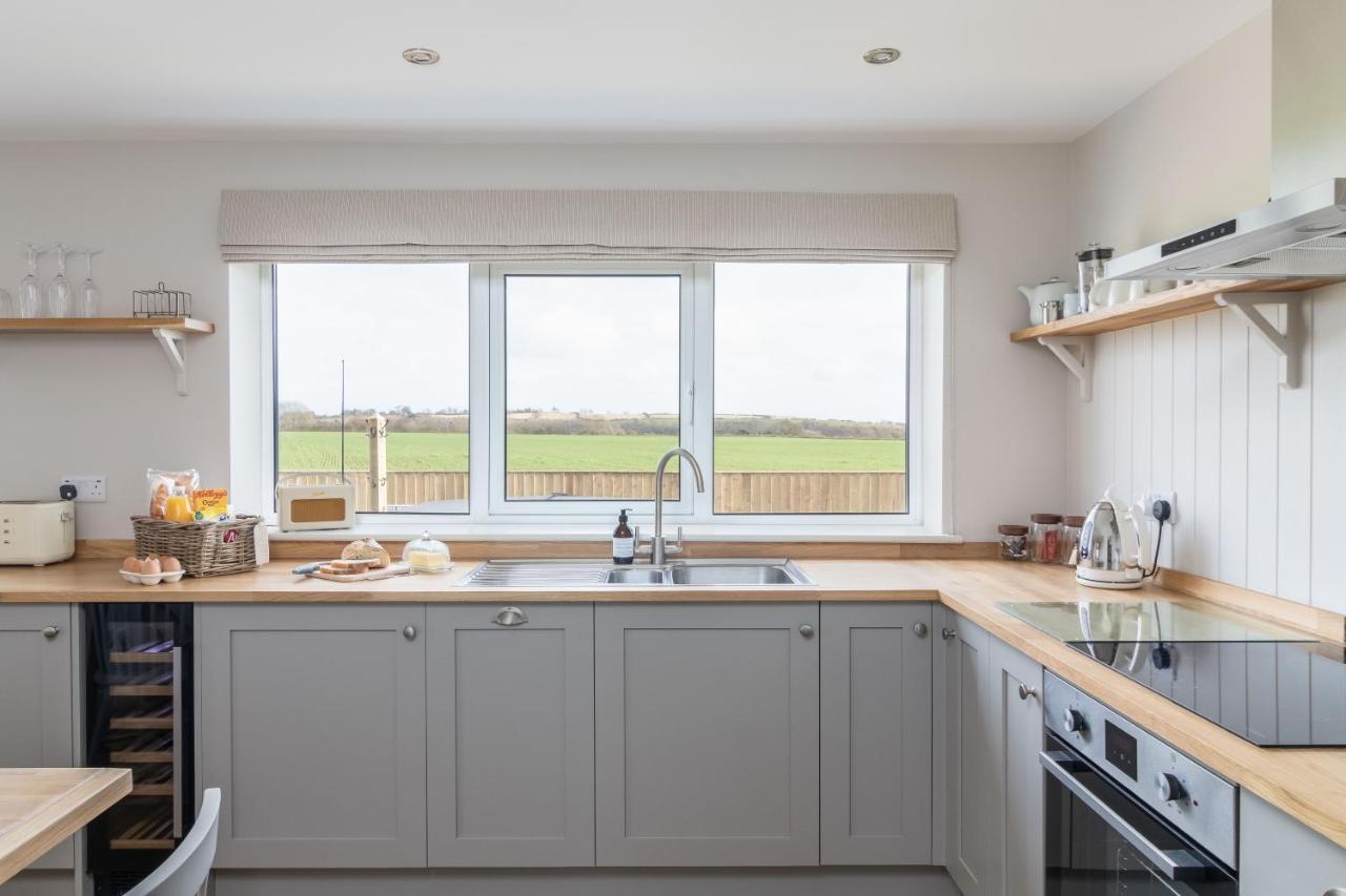 The View, Broxa - Luxury Lodge - Yorkshire Coast Scarborough Bagian luar foto